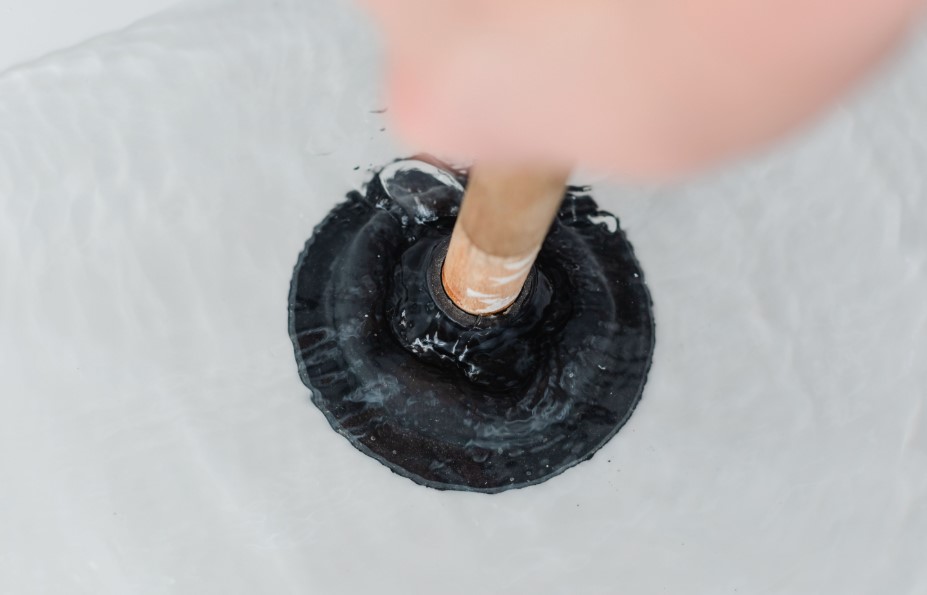 Küvet Tıkanıklığı Nasıl Açılır?