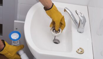 Tıkalı Mutfak Lavabosu Nasıl Açılır